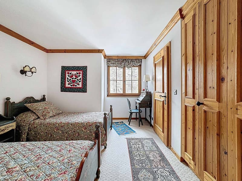 MAGNIFIQUE DUPLEX/ATTIQUE DE 6.5 PIÈCES AU CENTRE AVEC TRÈS BELLE VUE (12)