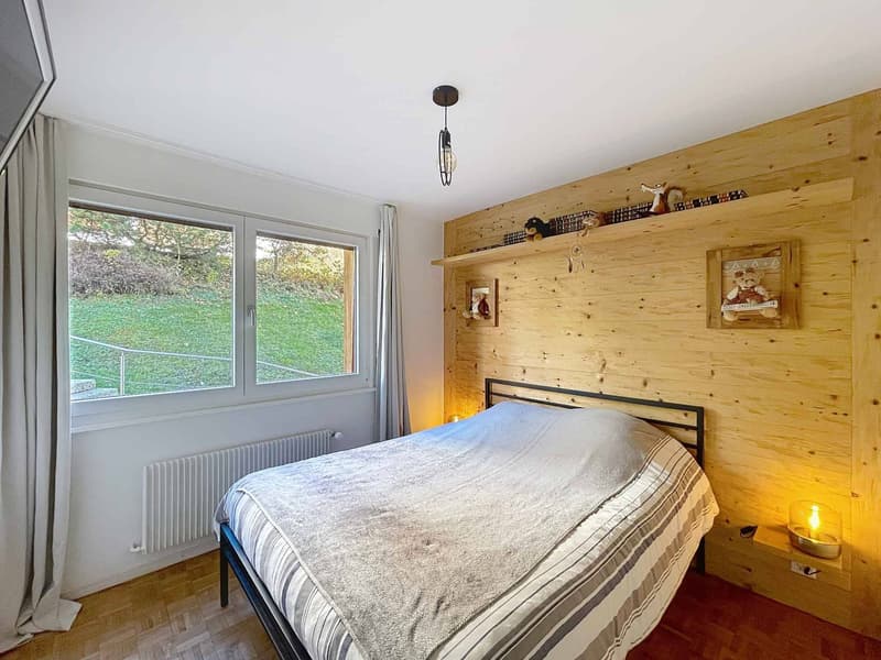 TRÈS BEL APPARTEMENT DE 3.5 PIÈCES AVEC VUE PANORAMIQUE EXCEPTIONNELLE (7)
