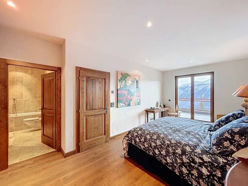 RARE - MAGNIFIQUE CHALET DE 5 CHAMBRES AVEC VUE PANORAMIQUE (7)