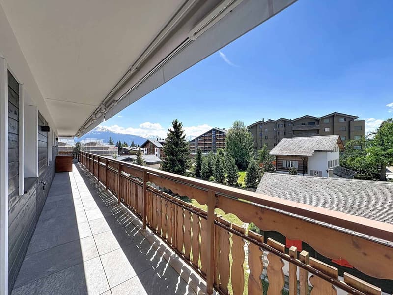 Situation exceptionnelle au cur de Crans avec vue panoramique (12)