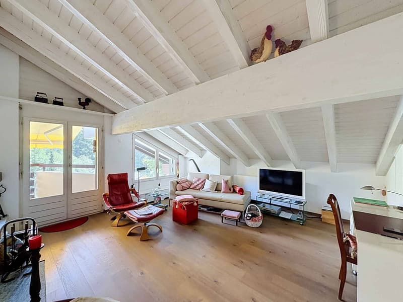 En exclusivité - Appartement en semi-attique, coup de coeur de 2.5 pièces (1)