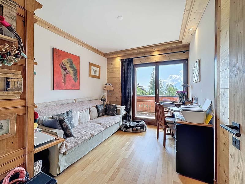 EXCLUSIVITE - Bel appartement de 4.5 pièces avec vue (8)