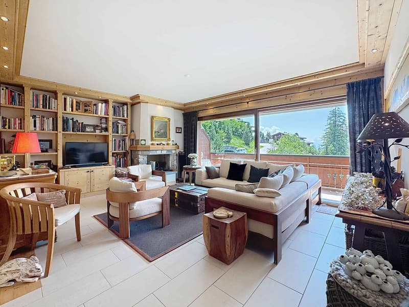 EXCLUSIVITE - Bel appartement de 4.5 pièces avec vue (4)