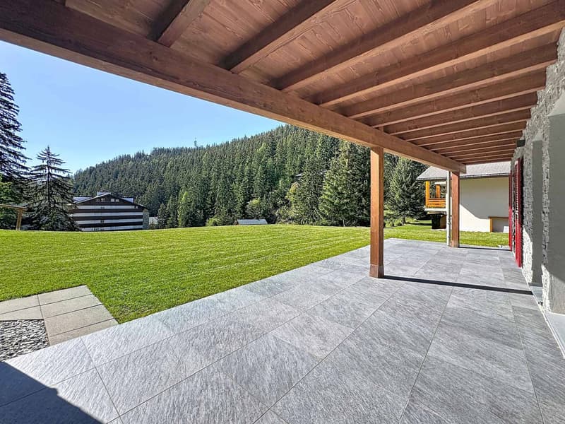 CHALET DE 15,5 PIÈCES COMPOSÉ DE TROIS APPARTEMENTS INDÉPENDANTS (13)