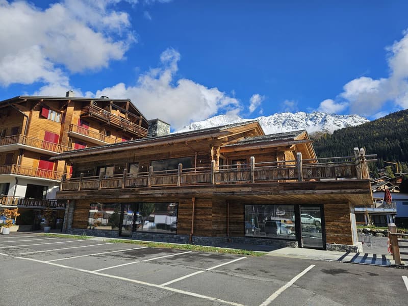 Au cur de Verbier, place centrale - Superbe immeuble mixte (4)