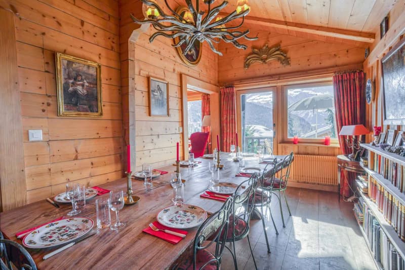 SUPERBE CHALET FAMILIAL DE 7 CHAMBRES : QUARTIER LA PRÉTAIRE (5)