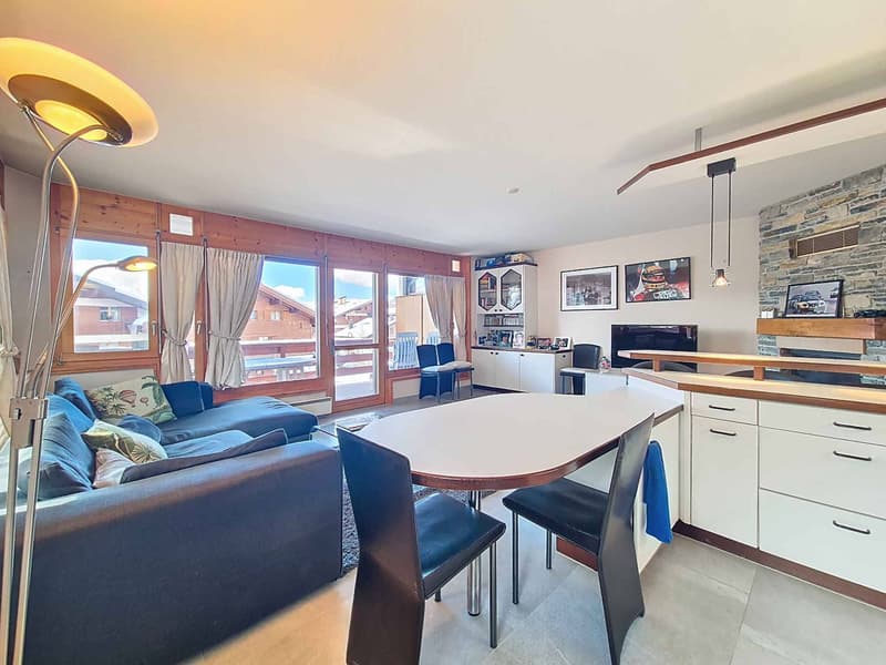 BEL APPARTEMENT 3 CHAMBRES 100 M2 - CENTRAL ET AU CLAME (1)