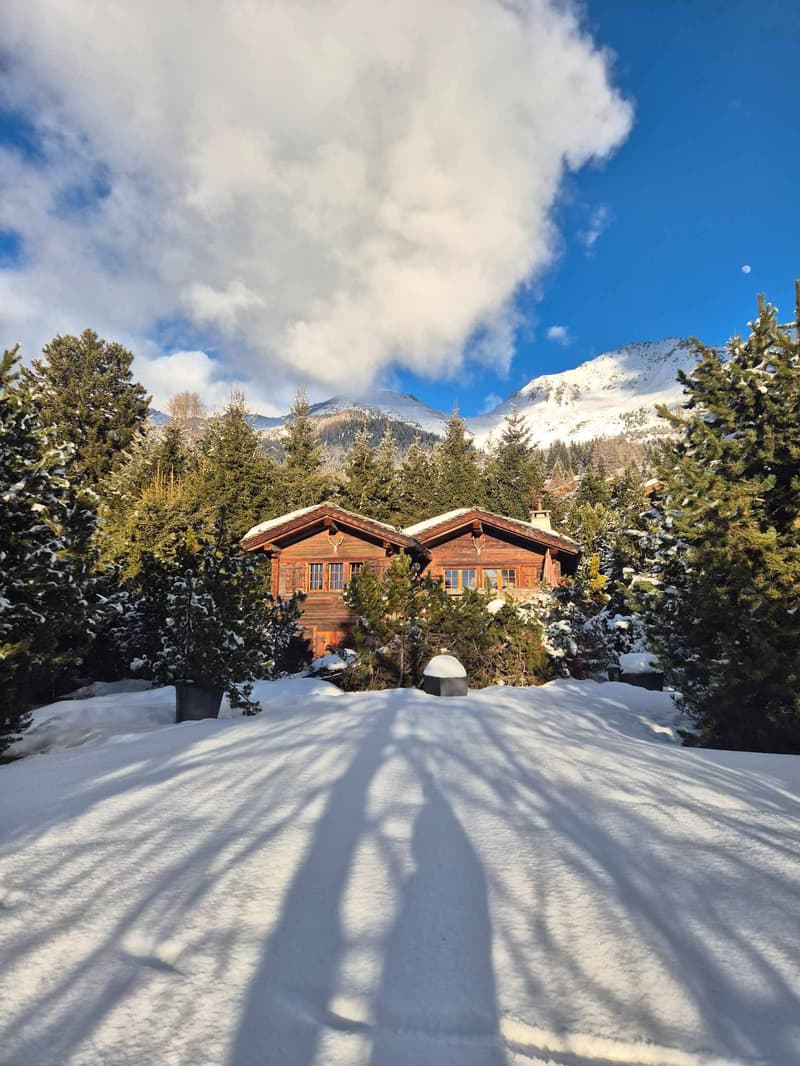 CHALET - SITUATION DE REVE -          LE QUARTIER DE RANSOU (2)
