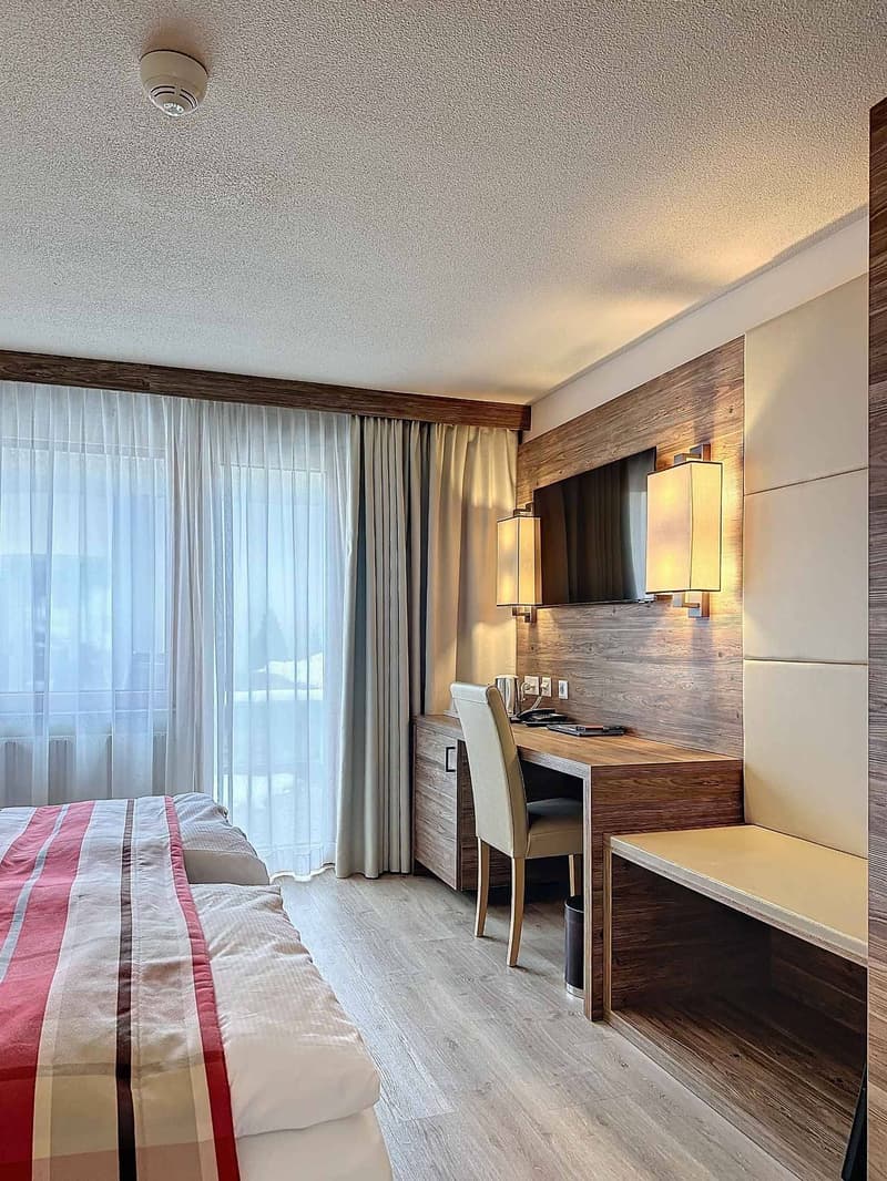 Appartement exclusif de 2,5 pièces, investissement attractif : appartement central à Zermatt avec utilisation hôtelière et personnelle (10)