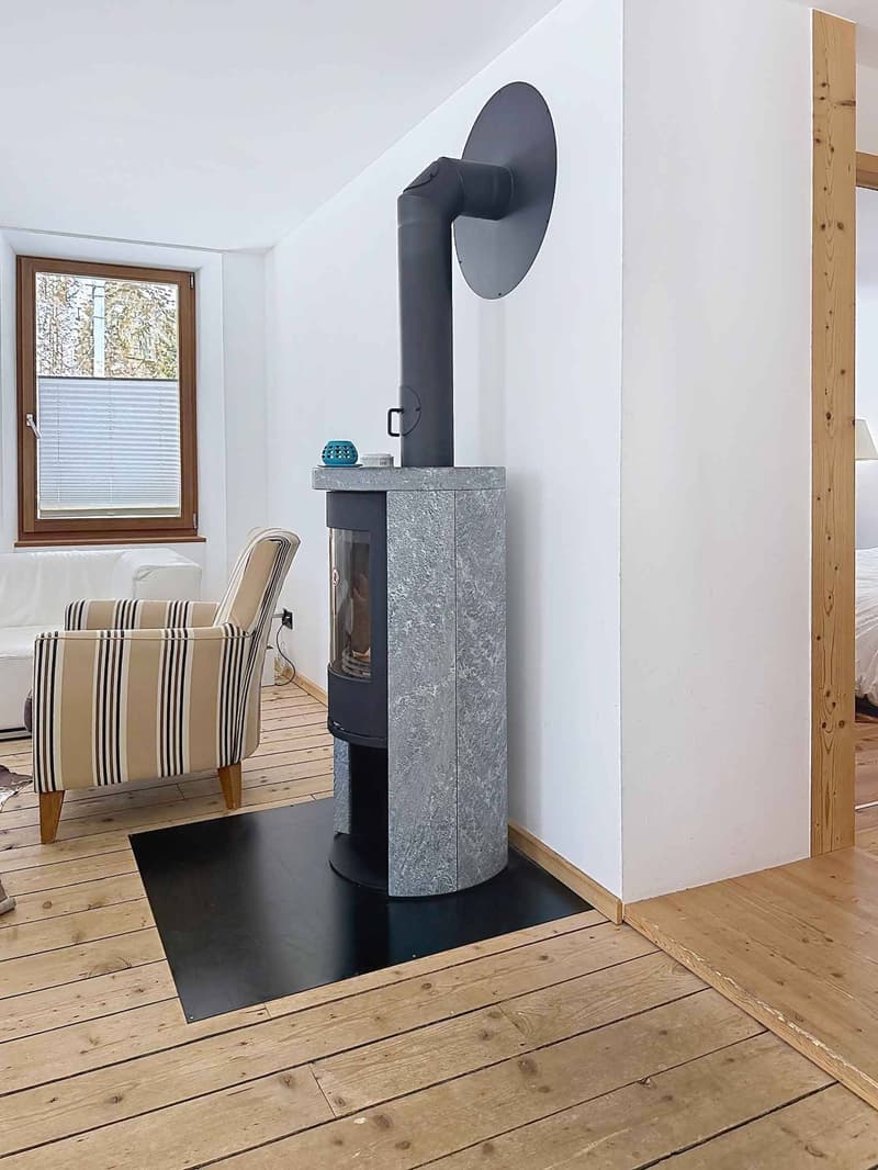 Bel appartement de 4 pièces duplex au centre de Randa (3)