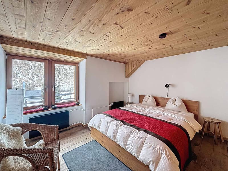 Appartement mansardé charmant de 3 1/2 pièces au cur de Randa (5)