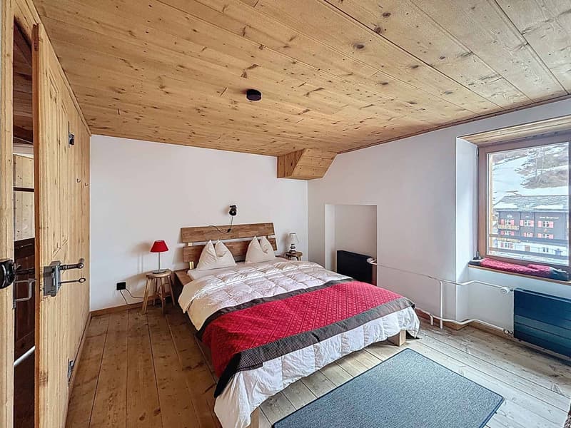 Appartement mansardé charmant de 3 1/2 pièces au cur de Randa (4)