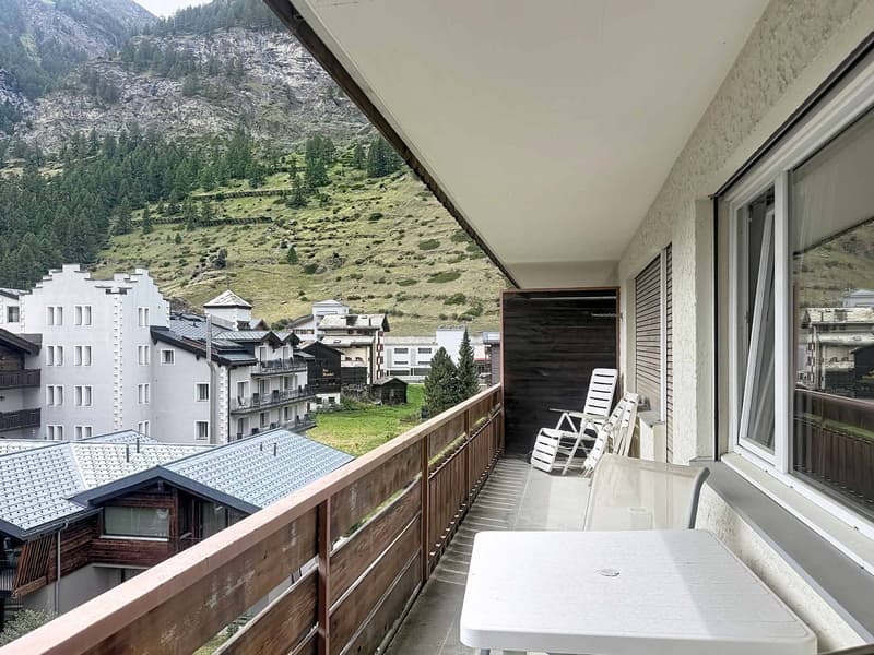 Appartement 2,5 pièces résidence secondaire exclusif avec vue dégagée sur le Cervin (7)