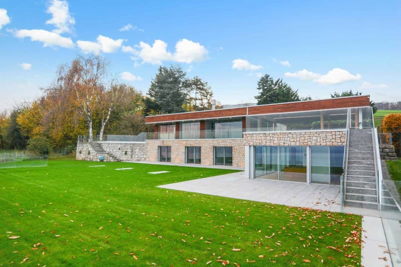 Résidence d'exception de 12 pièces avec piscine (2)