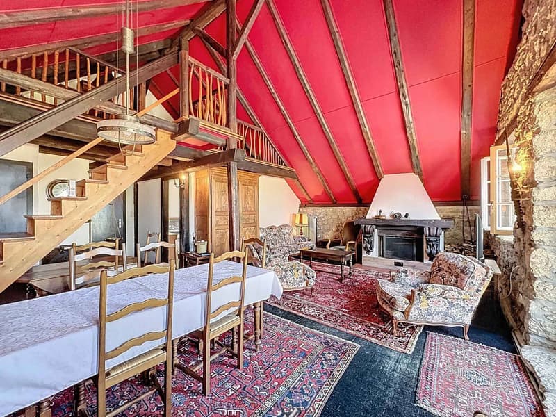 Habitation avec colonie de vacances à grand potentiel (2)