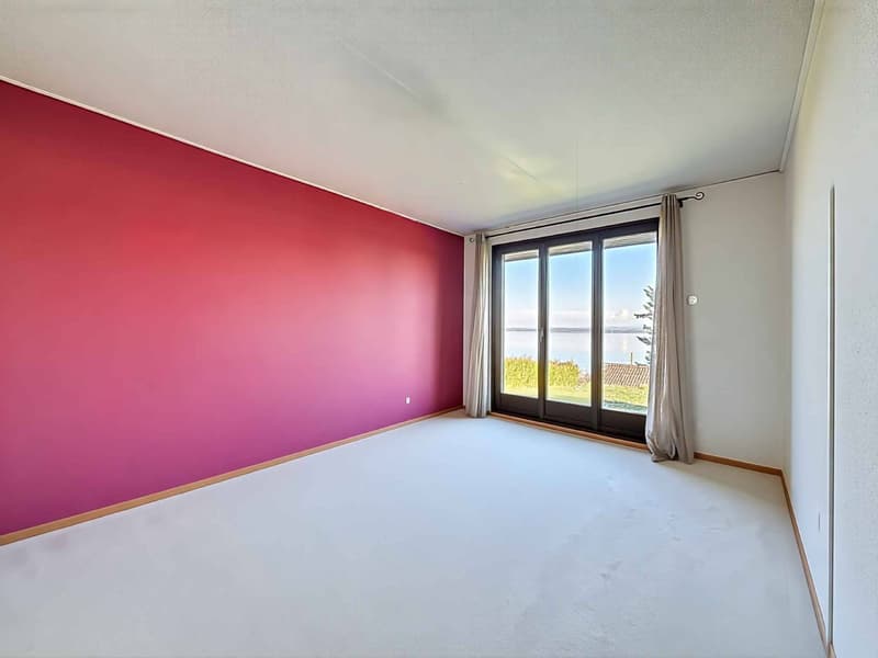 Villa individuelle avec Piscine et Vue sur le Lac (6)