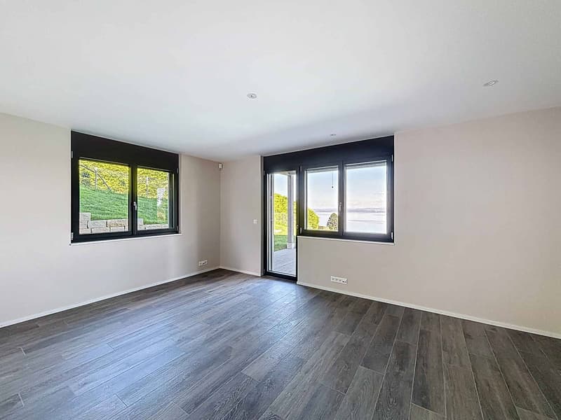 Villa d'exception suspendue entre lac et Alpes (8)