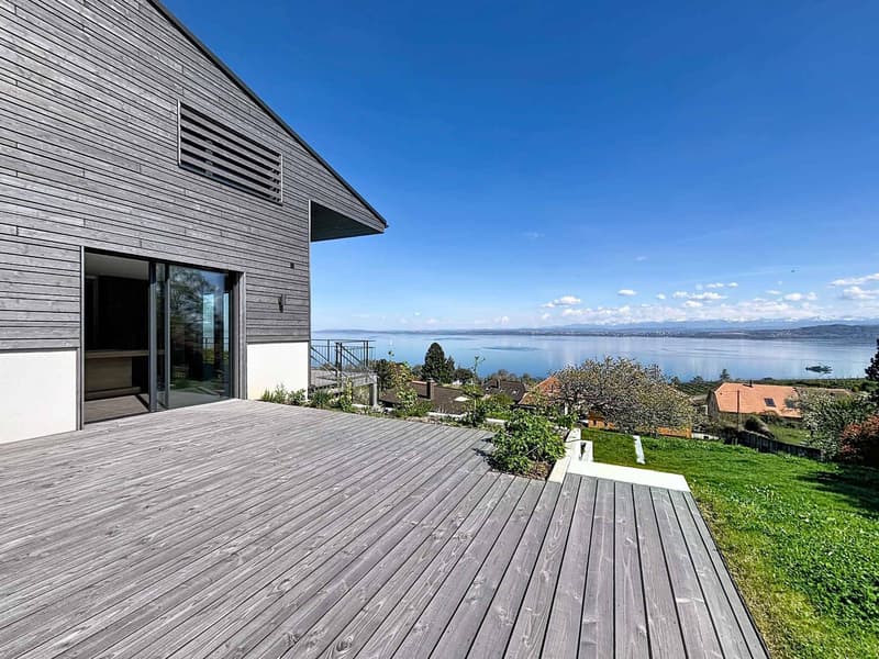 Villa d'exception suspendue entre lac et Alpes (12)