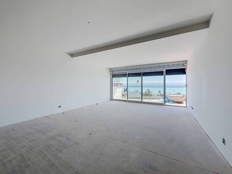 Appartement neuf de 3,5 pièces avec terrasse et vue panoramique (4)