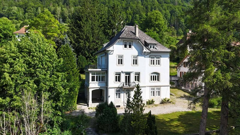 Maison de maître au cur du Jura bernois (1)