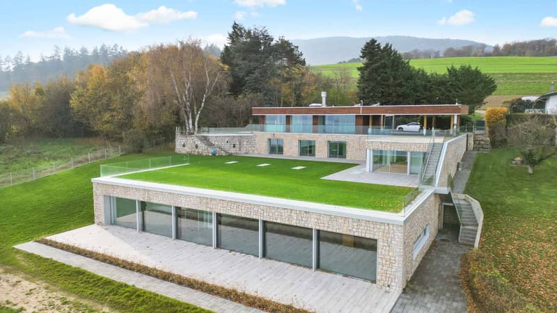 Résidence d'exception de 12 pièces avec piscine (1)