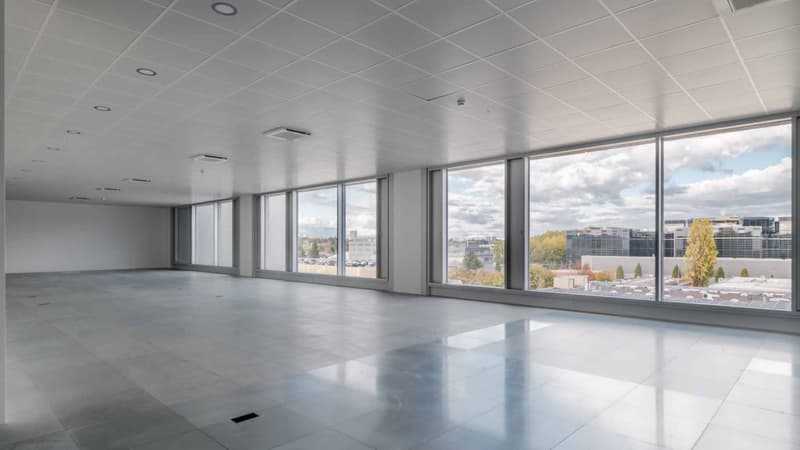 Surfaces administratives & high-tech  dès 275 m² (5)