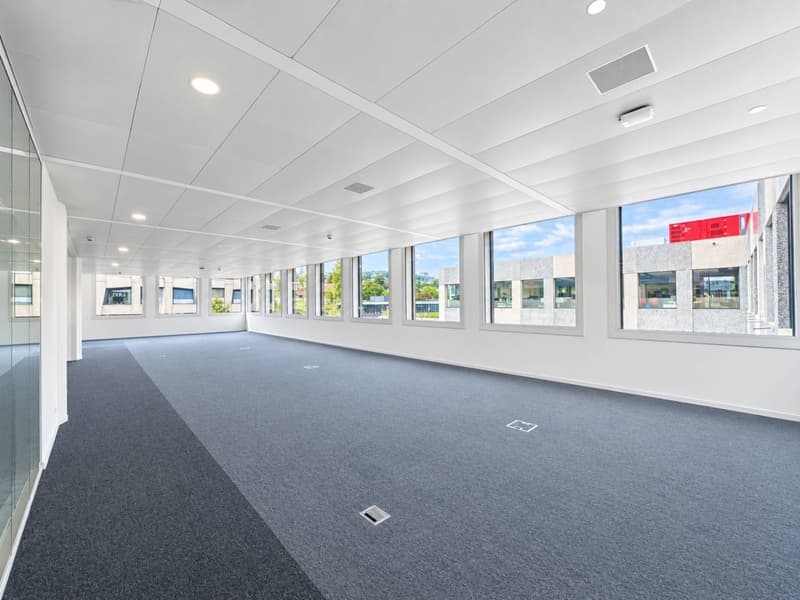 470 m² OF PRIME LIFE SCIENCE SPACE (2)