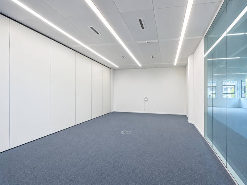 235 m² OF PRIME LIFE SCIENCE SPACE (3)