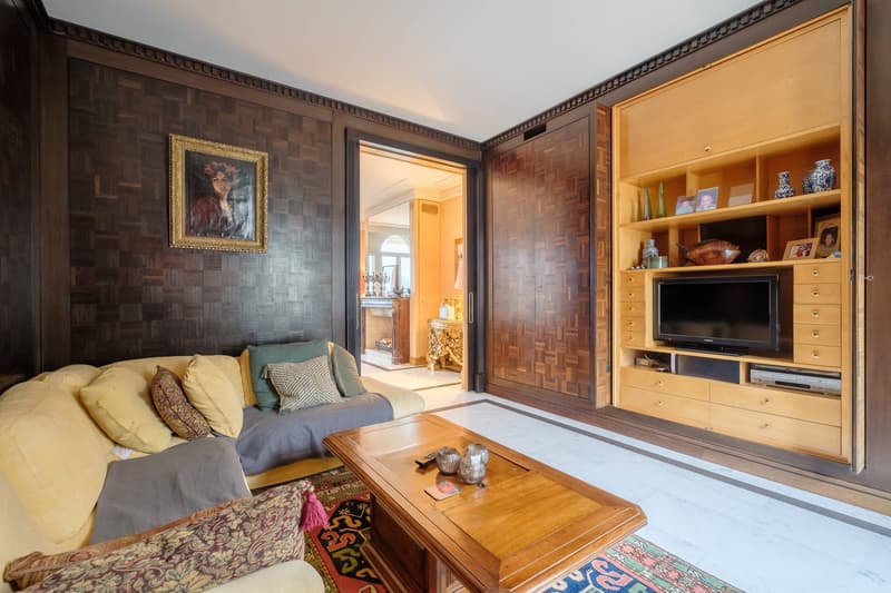 Vaste maison de maître divisée en 2 logements avec vue lac (6)