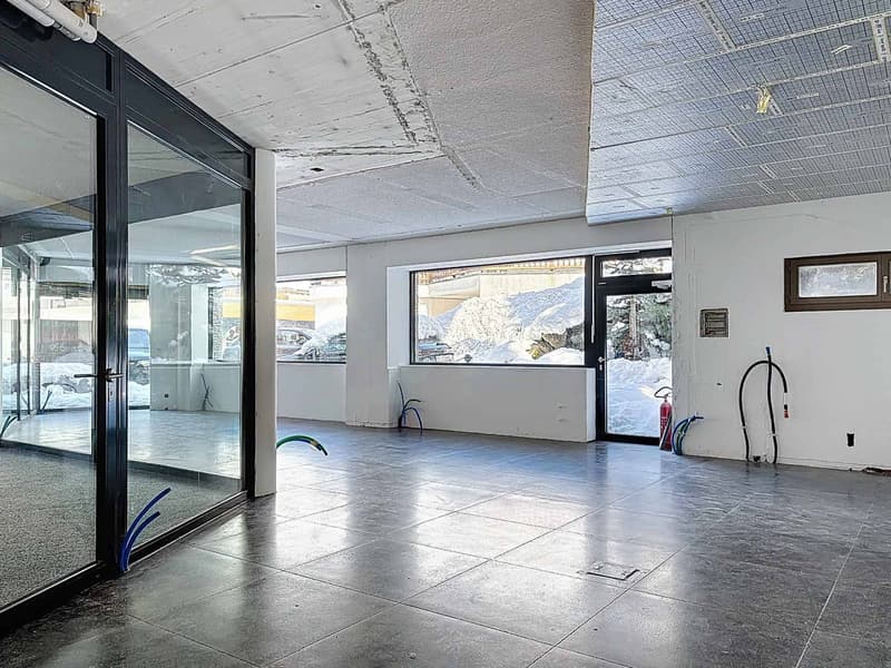 Espace Commercial Unique au Cur de Verbier (4)