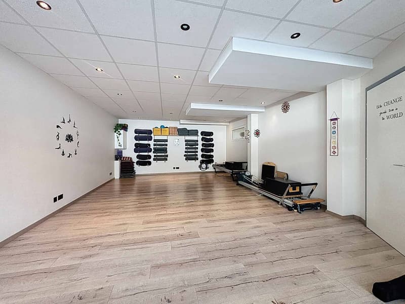Espace commercial au cur de Verbier (2)