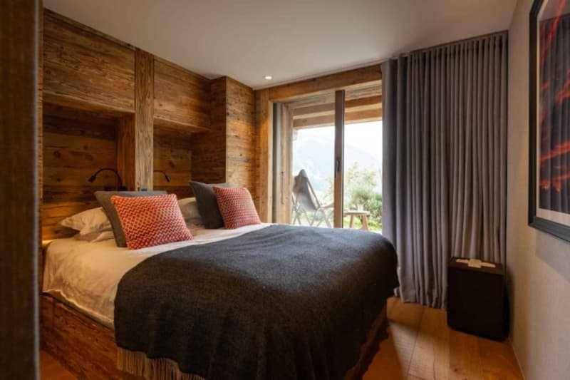MAGNIFIQUE CHALET ALPIN (8)