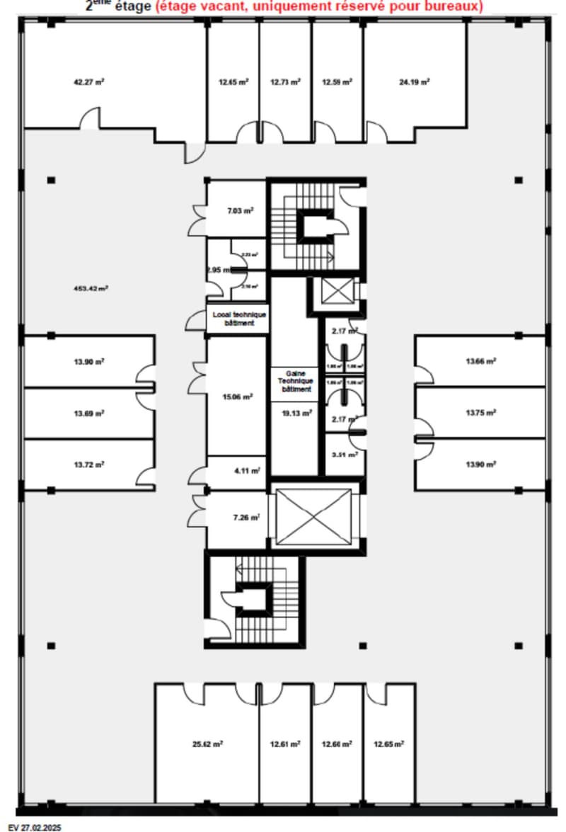 Locaux de 860 m2 au 2ème étage Zone FTI (6)