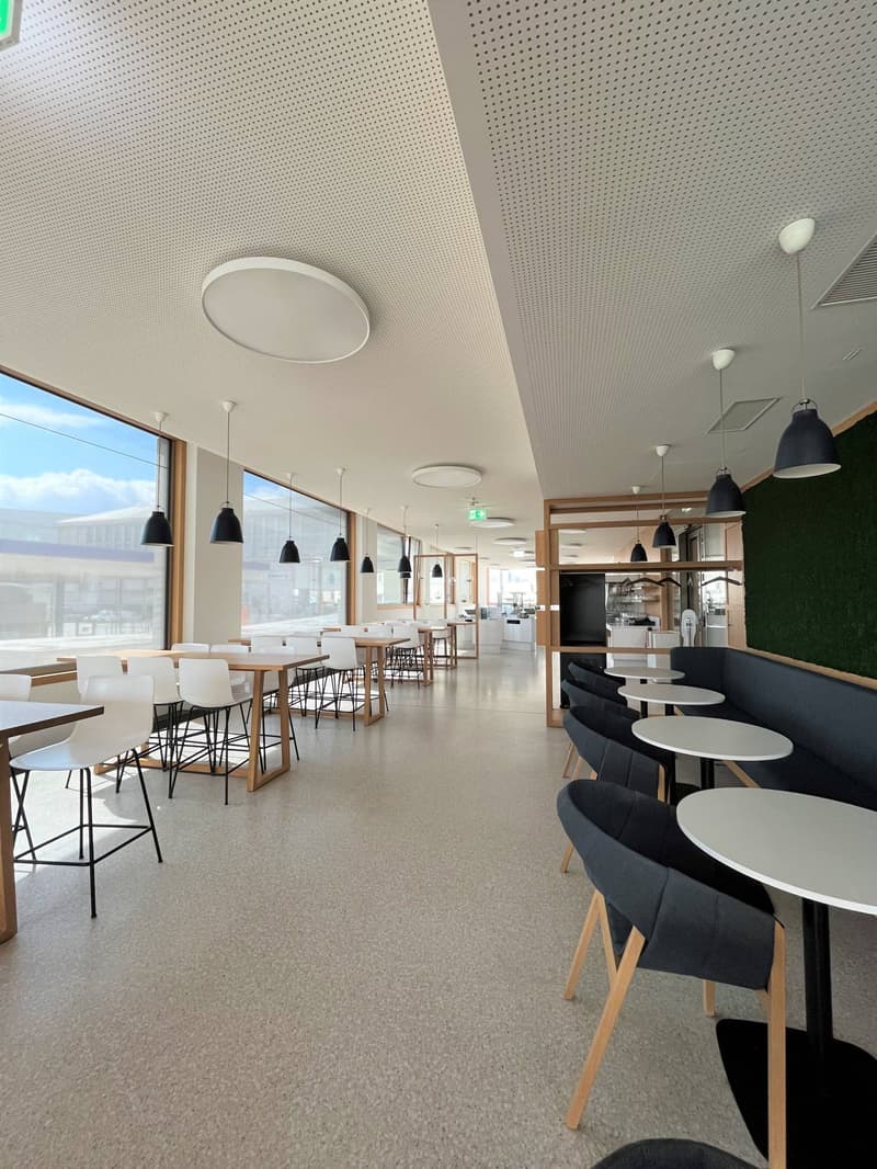 Bureaux modernes et lumineux à louer  Secteur Aéroport (6)