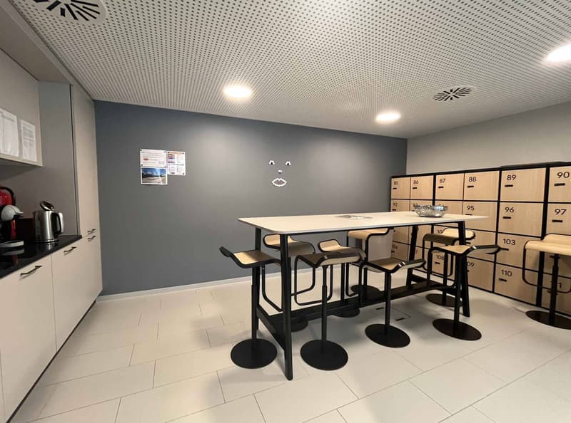 Bureaux modernes et lumineux  620 m² Gare de Lancy Bachet (10)
