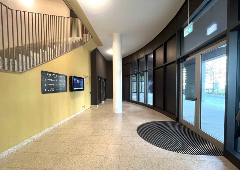 Bureaux modernes et lumineux  620 m² Gare de Lancy Bachet (12)
