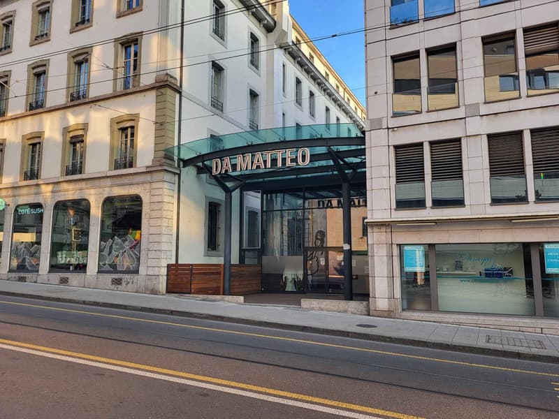Belle surface de restaurant - Emplacement premium (1)