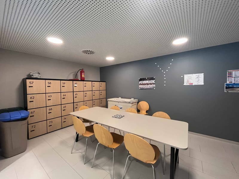 Bureaux modernes et lumineux 620 m² Gare de Lancy Bachet (7)
