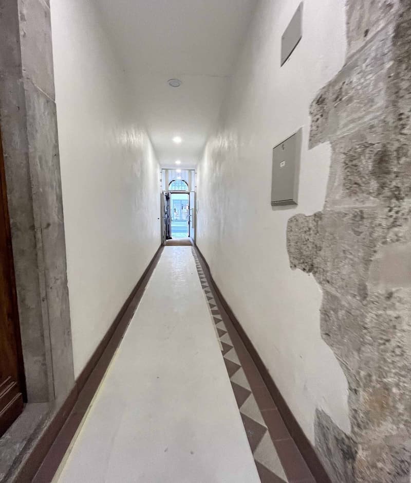 BUREAUX D'EXCEPTION DE 177 M² - RUE DE LA CROIX-D'OR (5)