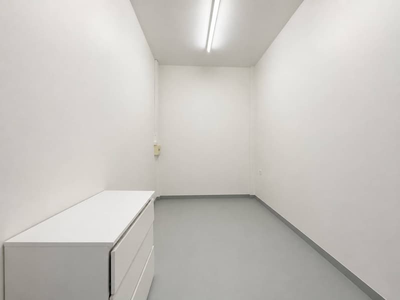 Surface polyvalente de 47 m² Chemin du Château-Bloch 10 (3)