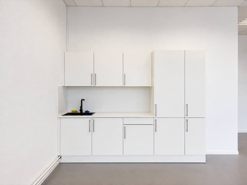 Surface polyvalente de 180 m² Chemin du Château-Bloch 10 (4)
