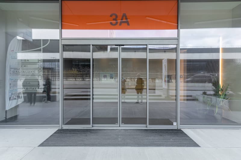 Magnifique surface de 230 m2 au 2ème étage d'un bâtiment moderne (13)