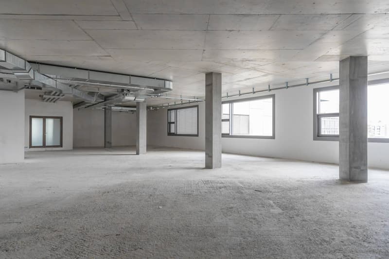 Magnifique surface de 600m2 au 2ème étage d'un bâtiment moderne (6)