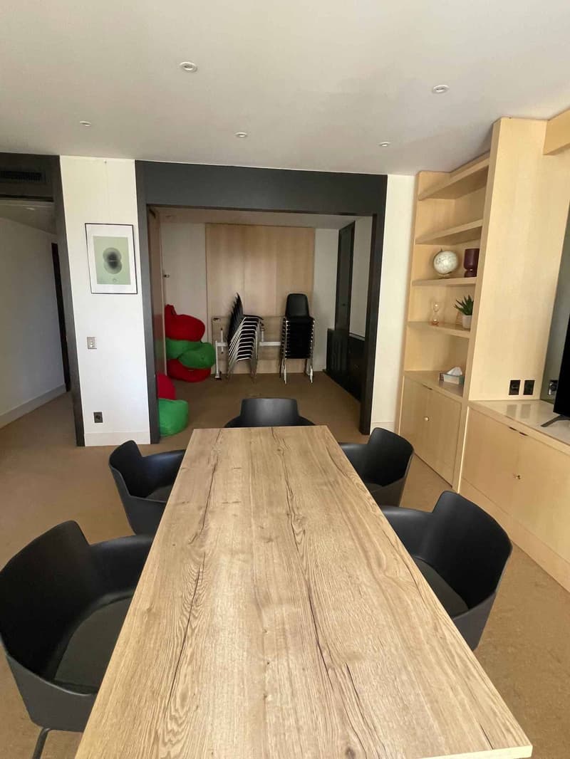 Bureau 158m2 - Vieille-Ville (12)