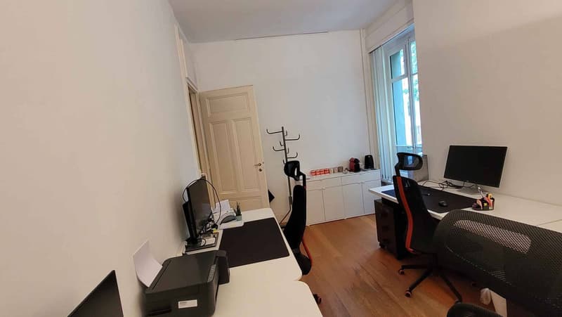 Bureau à louer quartier des bastions - 15 m2 (6)