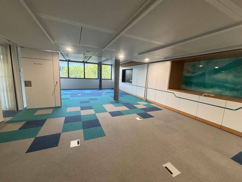 ARCenter 687 m² de bureaux plug & play à Vernier (4)