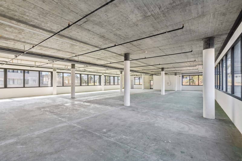 ARCenter 492 m² de bureaux semi-aménagés à Vernier (10)