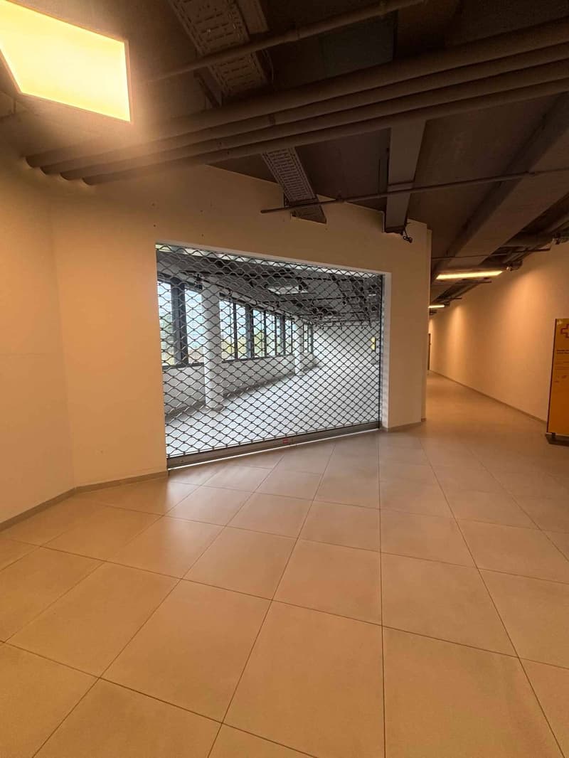 ARCenter Arcade commerciale de 111 m² (1)