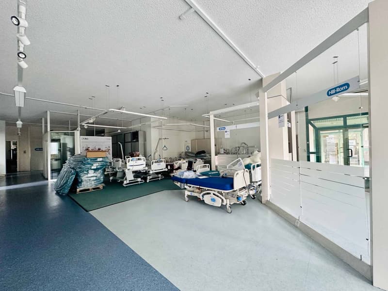 INDUSTRIE, BUREAUX - 930 m2 - Bussigny-près-Lausanne (5)