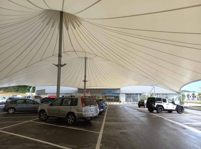1'400 m² disponibles au Centre Commercial SHOPPING ROCHE (4)